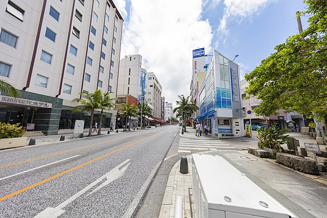 那覇国際通り｜沖縄県那覇市
