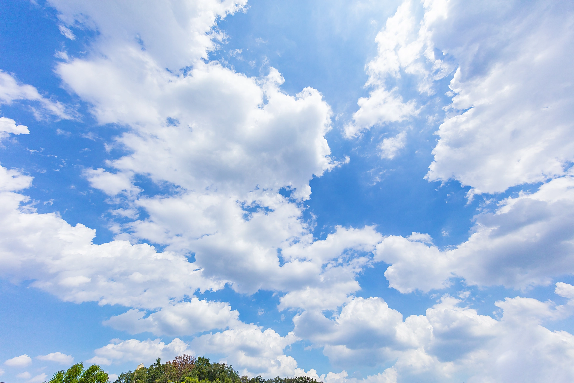 青空のフリー写真素材｜最大8K高解像度｜フリー写真素材フォトック #bs4