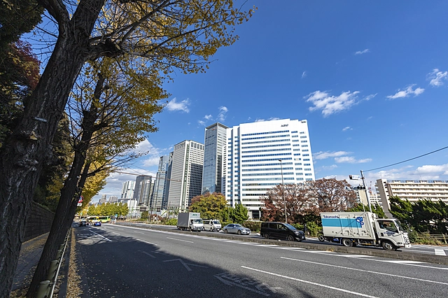 Daiichi Keihin (National Route 15) Near Shinagawa Station | Tokyo
