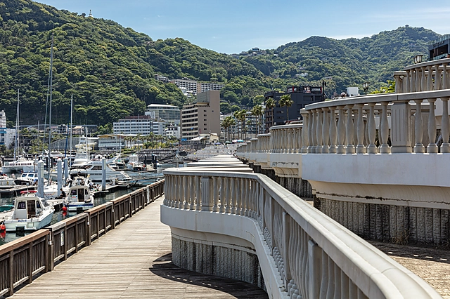 Atami Water Park | Shizuoka Prefecture