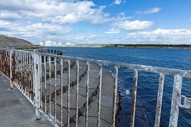 Near Ishikari Bannaguro Pier | Hokkaido