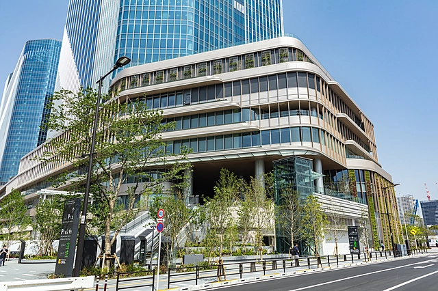 Centro comercial cerca de Takanawa Gateway | Tokio