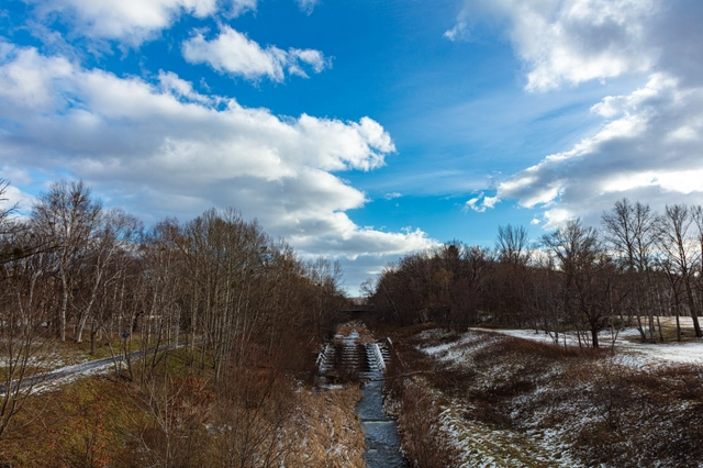 The Weir and Blue Sky of the Makomanai River | Hokkaido