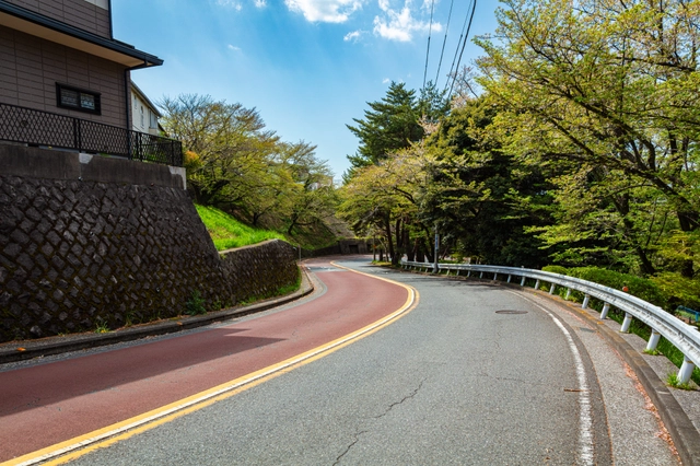 S-Curve of Iroha-zaka | Tokyo Tama Area