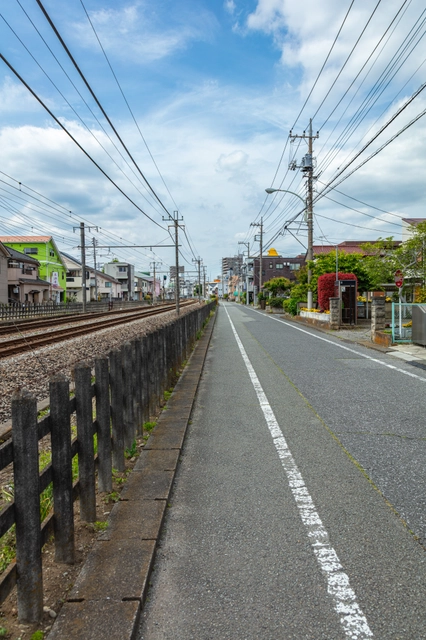 青梅線通りの街並み｜東京都羽村市