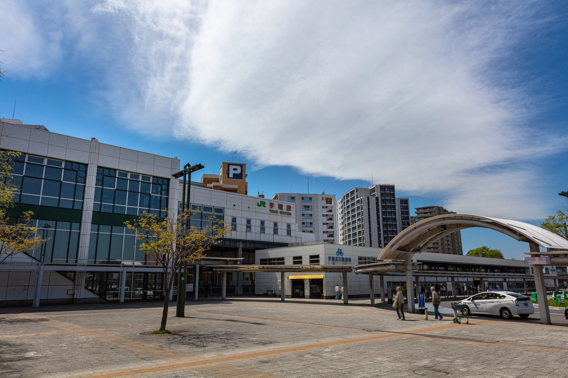 JR手稲駅北口の駅前広場|北海道札幌市手稲区