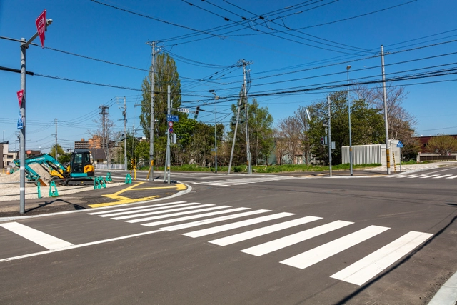 Intersection near Shinoro Station | Hokkaido | intersection