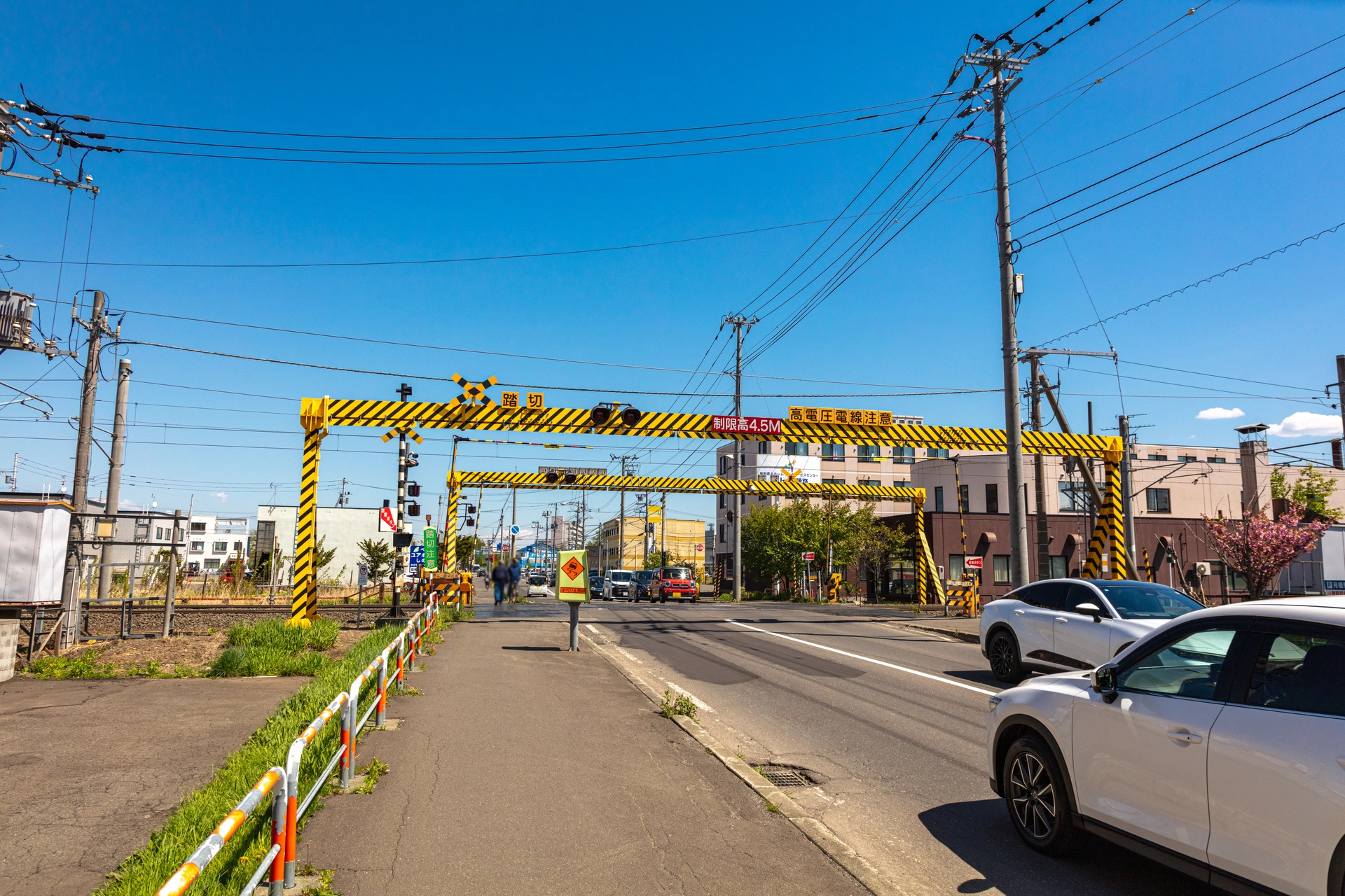 札幌篠路線踏切の門型|北海道札幌市北区